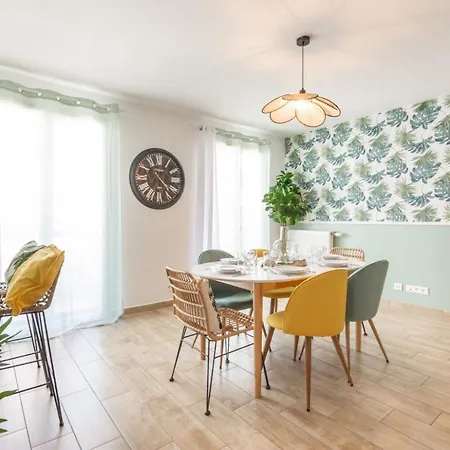 Apartment Tropical Garden By Plaza *